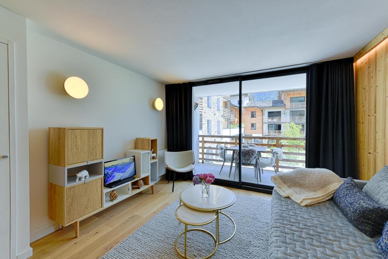 Thedrus Luxury Apt, Swimming Pool, & Apartamento Chamonix Mont Blanc